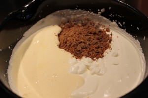 daim is - Æggesnapsen vendes i flødeskummen