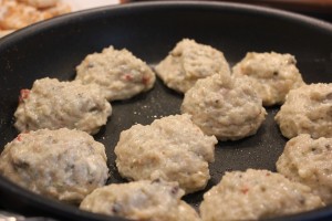 kyllingefrikadeller - Der steges...