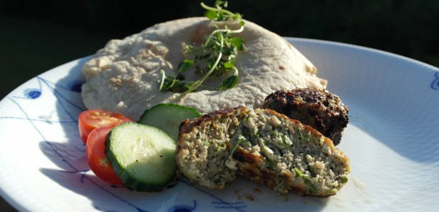 Frikadeller med dild, karse og sennep