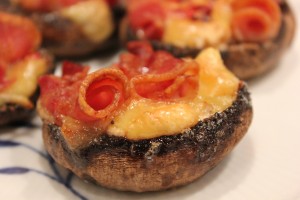Portobello svampe - Med brieost, chili og bacon