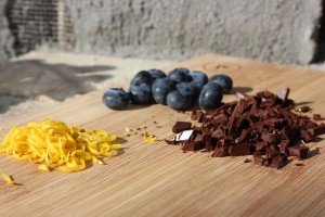 Citronskal, blåbær samt chokolade
